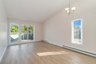 7 Brookdale Ct in Dartmouth, NS - Building Photo - Building Photo