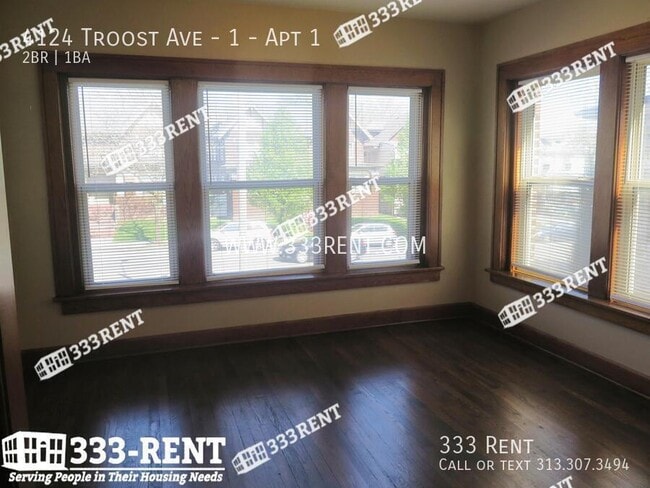 4124 Troost Ave in Kansas City, MO - Building Photo - Building Photo