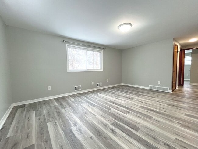 424 Springville Ave in Eggertsville, NY - Building Photo - Building Photo