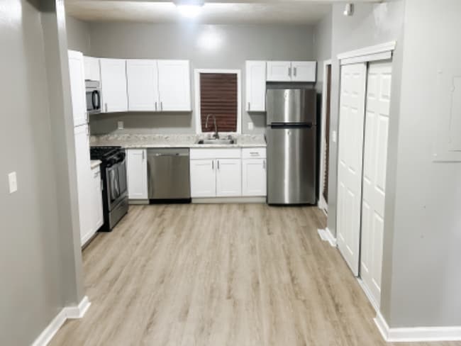 property at 811 Locust St
