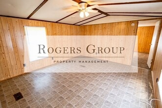 385 Julian Smith Rd in Henderson, NC - Building Photo - Building Photo