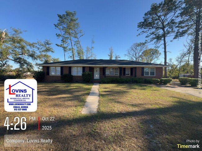 property at 107 Oak Ave