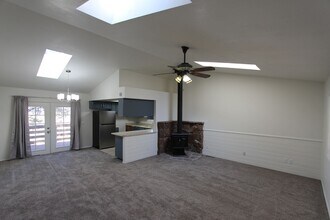 3122 Owl Pl in Flagstaff, AZ - Building Photo - Building Photo