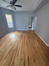 7314 S Kenwood Ave in Chicago, IL - Foto de edificio - Building Photo