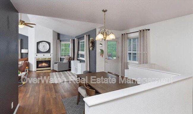 property at 19527 Highland Ridge Dr