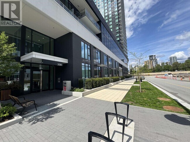 308-2308 Alderson Ave in Coquitlam, BC - Building Photo - Building Photo
