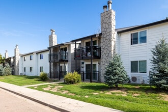 Ironwood at Palmer Park in Colorado Springs, CO - Foto de edificio - Building Photo