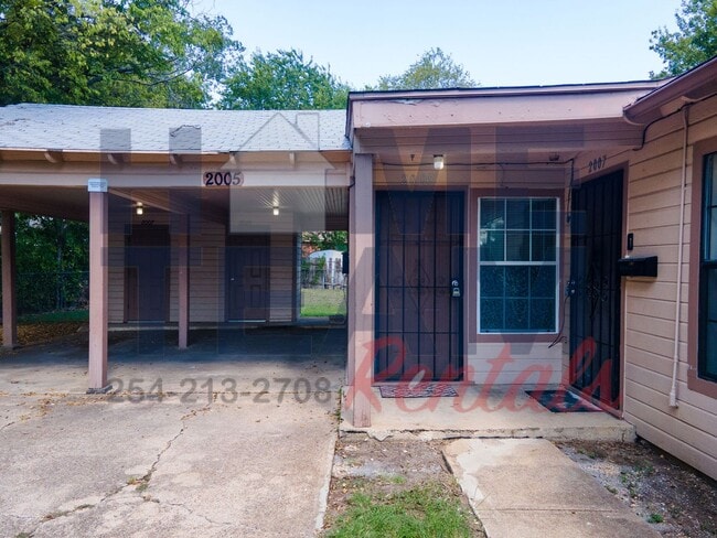 2005 Elkins Ave in Killeen, TX - Building Photo - Building Photo