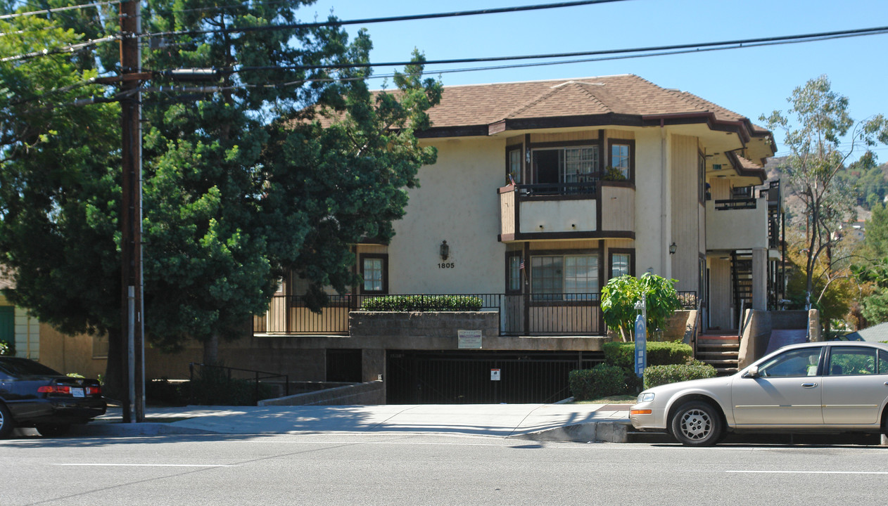 1805 Verdugo Rd in Glendale, CA - Building Photo