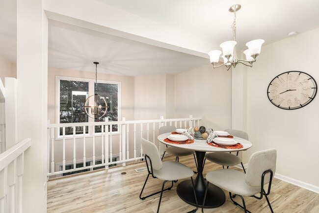 7324 Pebblestone Dr in Charlotte, NC - Building Photo - Building Photo