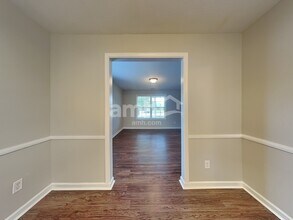 101 Long Pond Ct in Greer, SC - Building Photo - Building Photo
