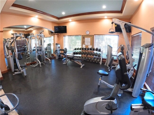 property at 1160 Wildwood Lakes Blvd