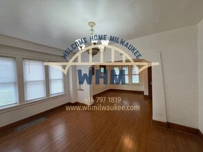 2172 S 61st St in West Allis, WI - Building Photo - Building Photo