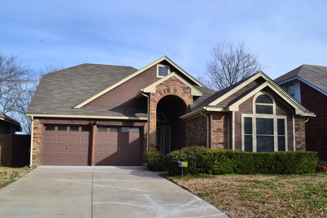 5917 Beckett Dr in Arlington, TX - Building Photo