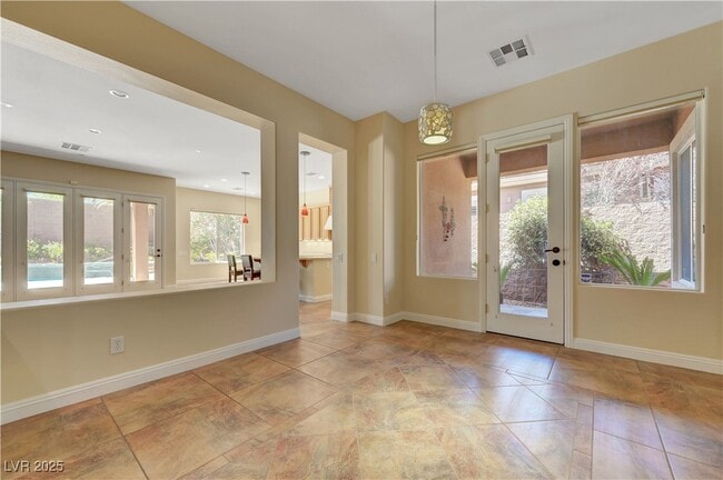 229 Muldowney Ln in Las Vegas, NV - Building Photo - Building Photo