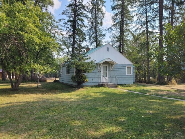 1011 O'Brien in Whitefish, MT - Building Photo - Building Photo
