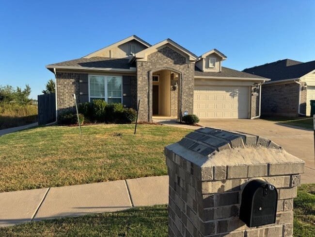 7000 NW 155th Ter in Edmond, OK - Building Photo - Building Photo