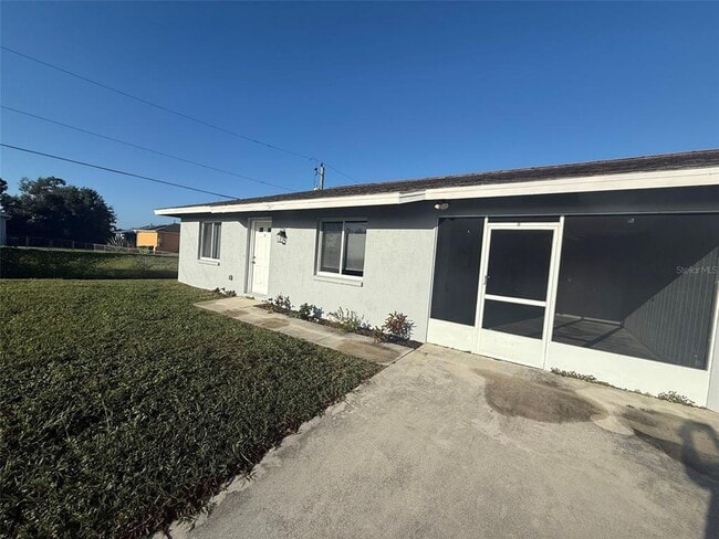 11351 Poplin Ave in Englewood, FL - Building Photo - Building Photo