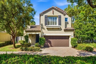 77 Lessay in Newport Beach, CA - Building Photo