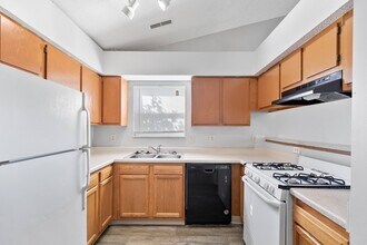 Providence Glen in Columbus, OH - Foto de edificio - Building Photo