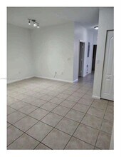 21207 NW 14th Pl in Miami, FL - Building Photo - Building Photo