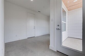 4718 Bryan St in Dallas, TX - Building Photo - Building Photo
