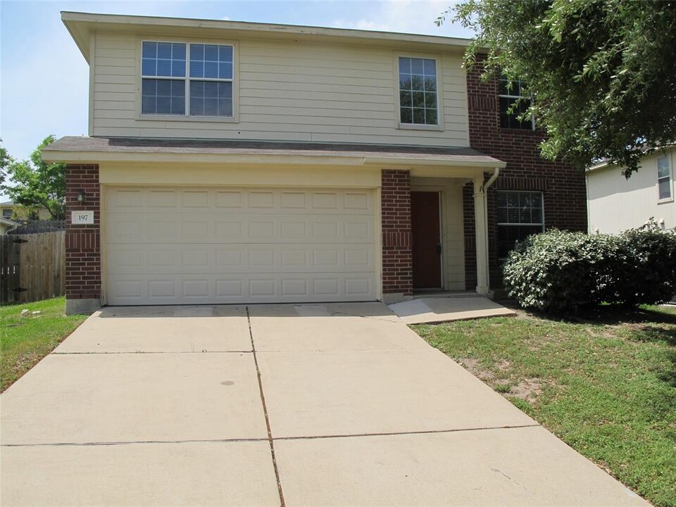 197 Peppergrass Cove in Kyle, TX - Building Photo