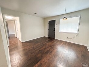 3504 N 9th Ave in Pensacola, FL - Building Photo - Building Photo