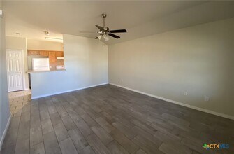 2002 Charleston Ct in Killeen, TX - Building Photo - Building Photo