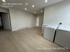 296 Wyoming Ave in Wyoming, PA - Foto de edificio - Building Photo