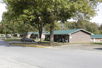 Beltline Courts in Gaffney, SC - Foto de edificio - Building Photo