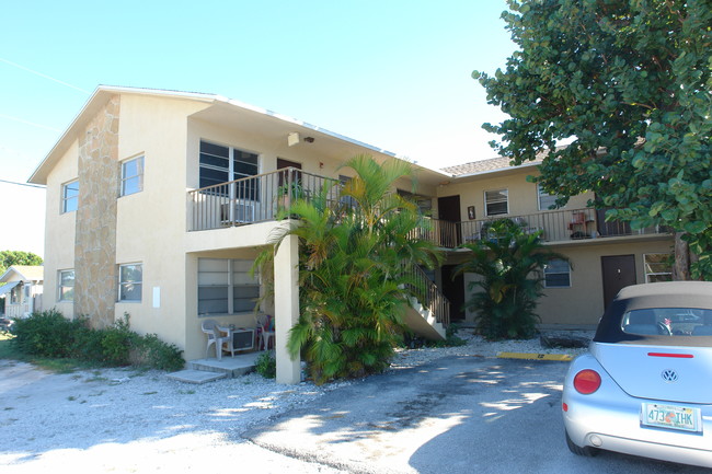 700 S Broadway in Lantana, FL - Building Photo - Building Photo