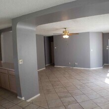8206 Talkenhorn in Converse, TX - Building Photo - Building Photo
