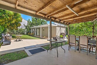4710 Garden Ave in West Palm Beach, FL - Building Photo - Building Photo