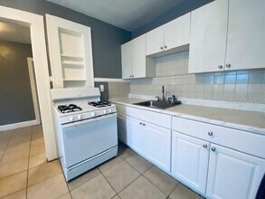 1960 4th Ave N in St. Petersburg, FL - Building Photo - Building Photo