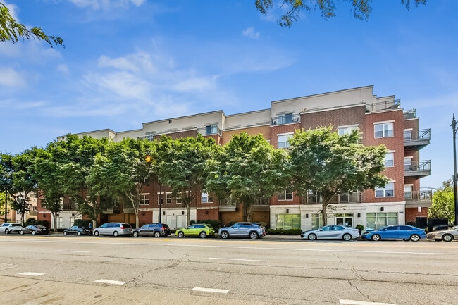 1155 W Roosevelt Rd in Chicago, IL - Building Photo - Building Photo