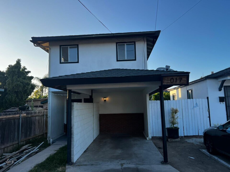 1017 E 18th St in National City, CA - Building Photo