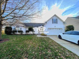 1009 Hawthorne Farm Terrace in Virginia Beach, VA - Building Photo
