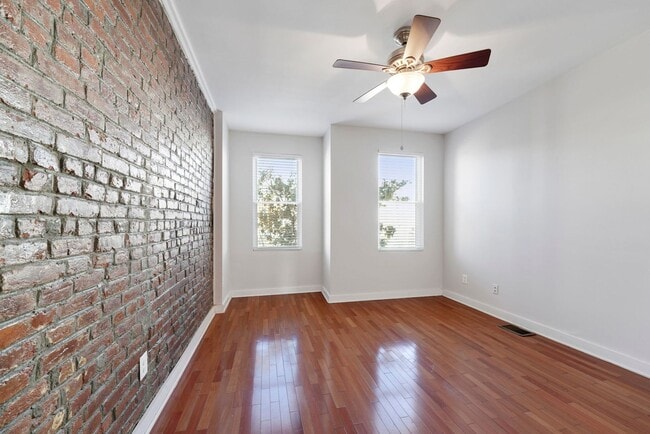 property at 1255 Wylie St NE