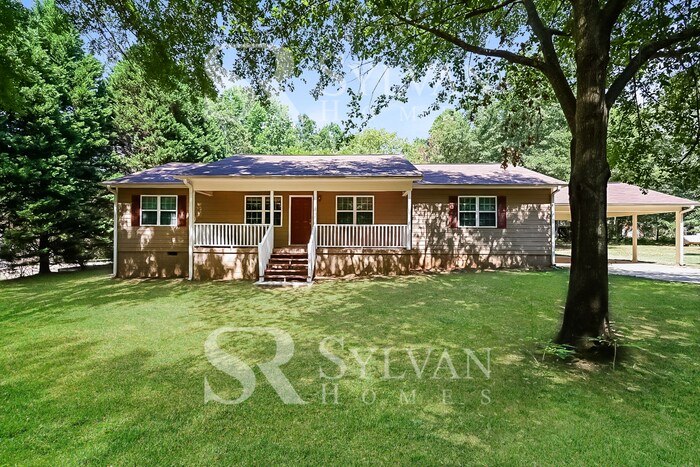 292 Tunis Rd in Mcdonough, GA - Building Photo