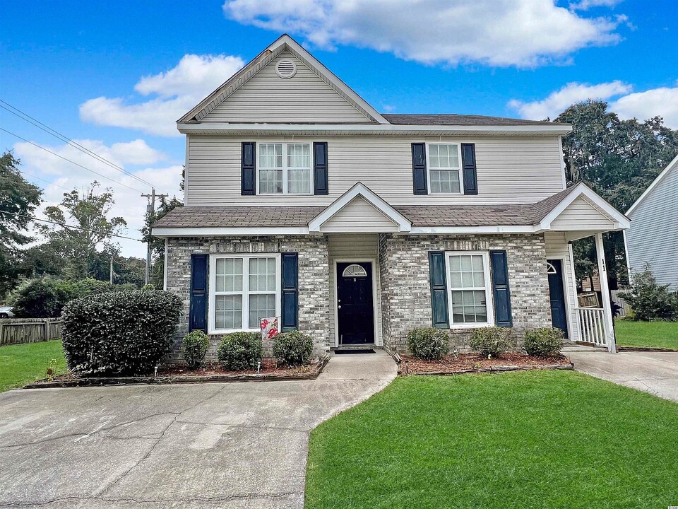 11 Brandy Mill Way, Unit A in Pawleys Island, SC - Foto de edificio