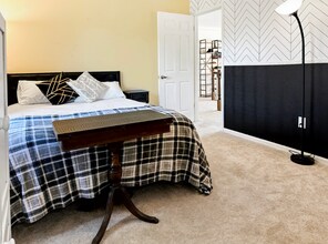 6636 Isle of Skye Dr in Highland, MD - Building Photo - Building Photo