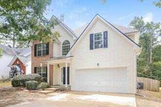 6 St Charles Pl in Sharpsburg, GA - Foto de edificio - Building Photo