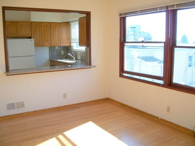 property at 2109 Cedar St