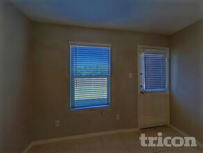 304 Ranchito Pass in Haslet, TX - Foto de edificio - Building Photo