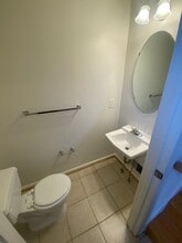 13537 Hayworth Dr in Rockville, MD - Building Photo - Building Photo