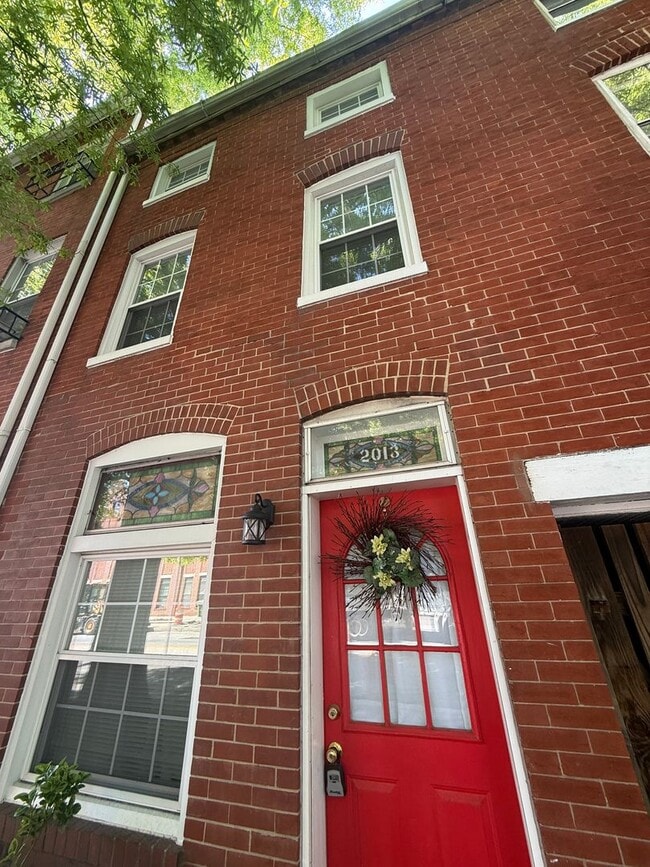 property at 2013 Fleet St