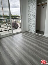 5441 N Clybourn Ave in Los Angeles, CA - Building Photo - Building Photo