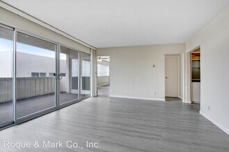 1002 12th St in Santa Monica, CA - Building Photo - Building Photo
