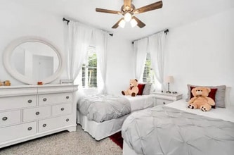 5515 Spruce Ave in West Palm Beach, FL - Foto de edificio - Building Photo